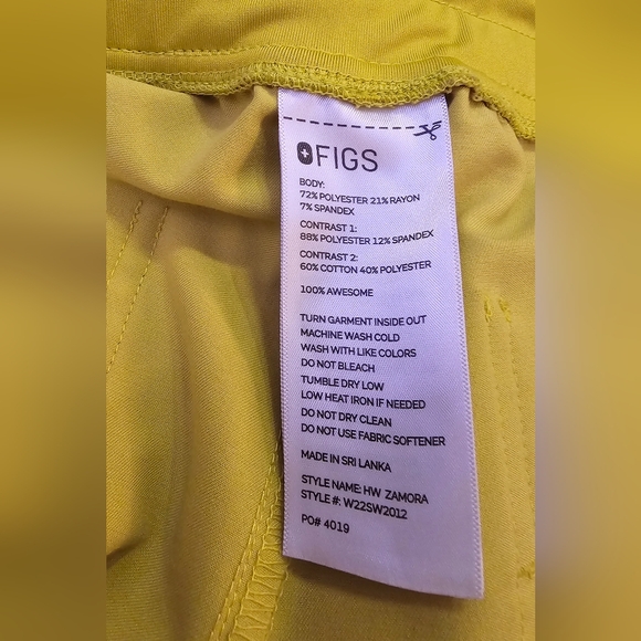 FIGS jogger scrub set - Picture 10 of 11